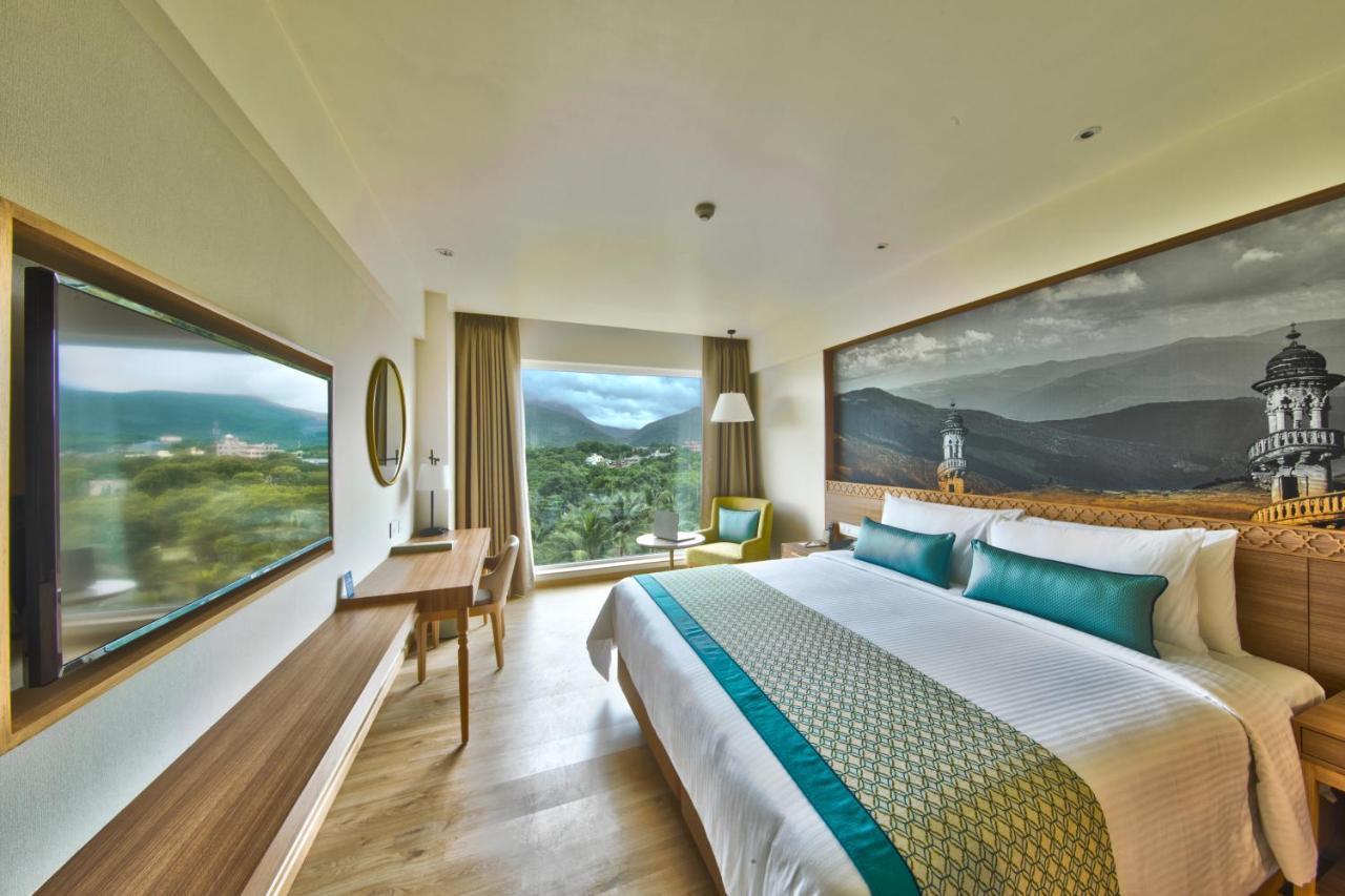 Bellevue Sarovar Premiere Junagadh Exterior foto