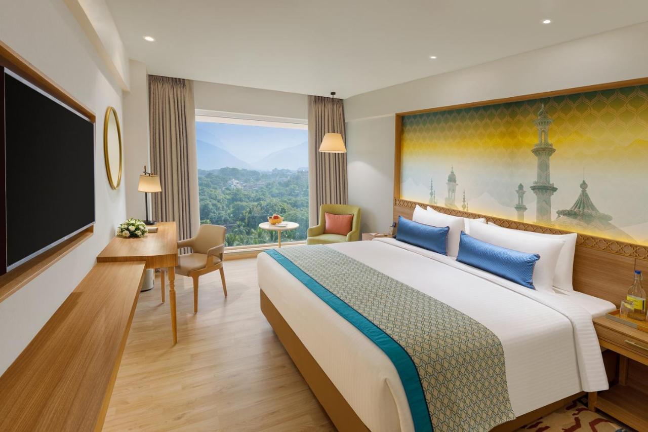 Bellevue Sarovar Premiere Junagadh Exterior foto