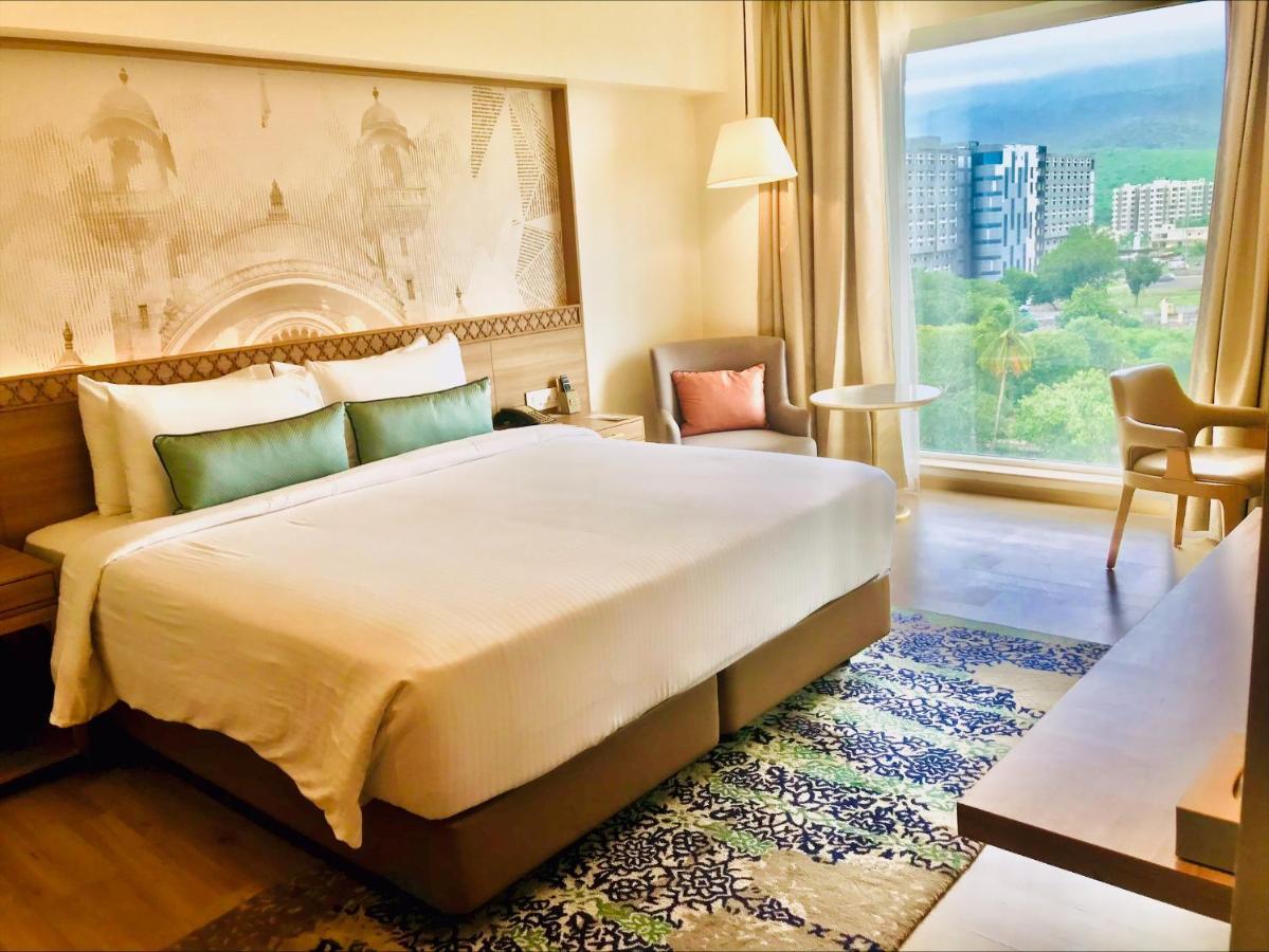 Bellevue Sarovar Premiere Junagadh Exterior foto