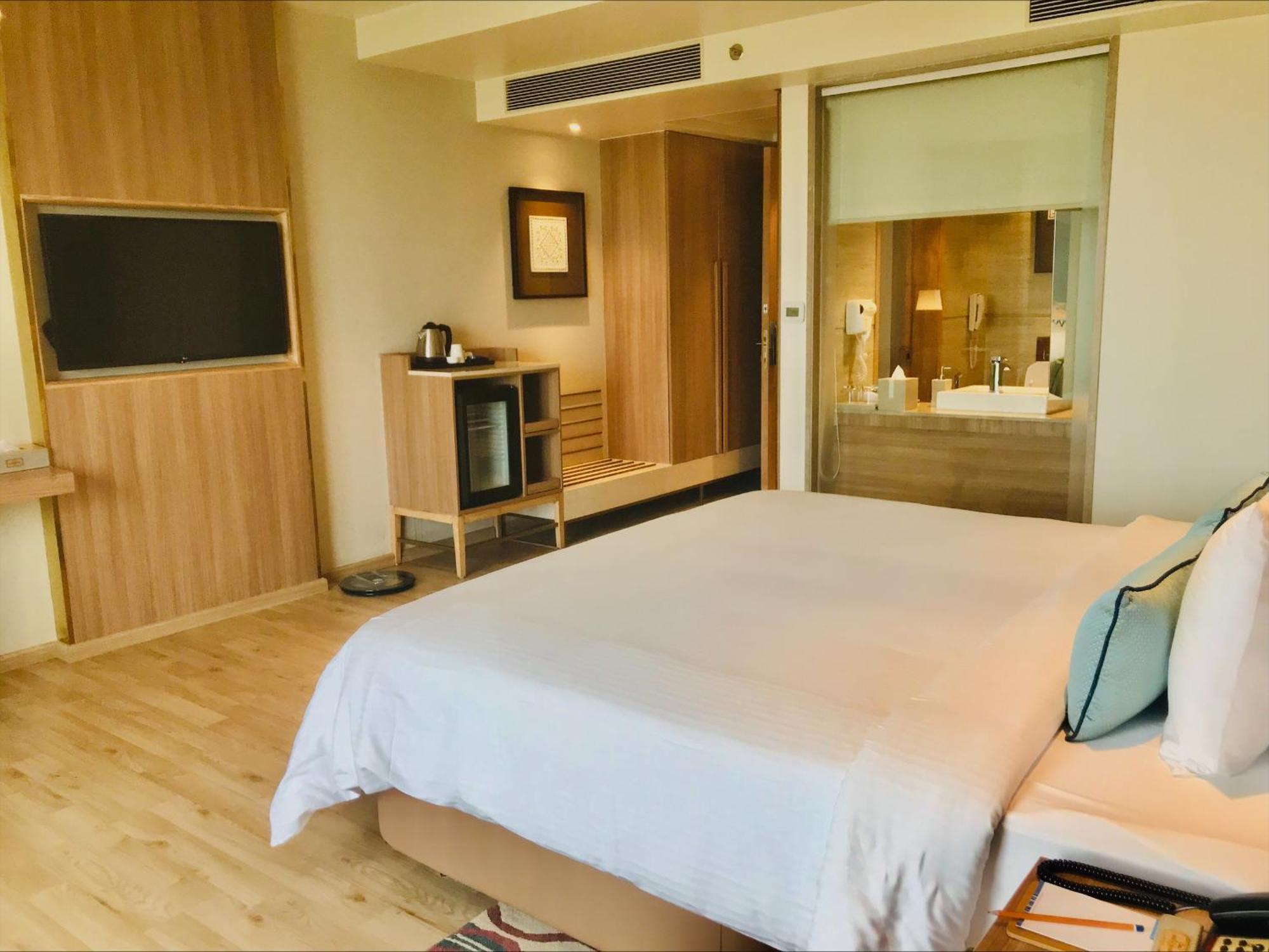 Bellevue Sarovar Premiere Junagadh Exterior foto