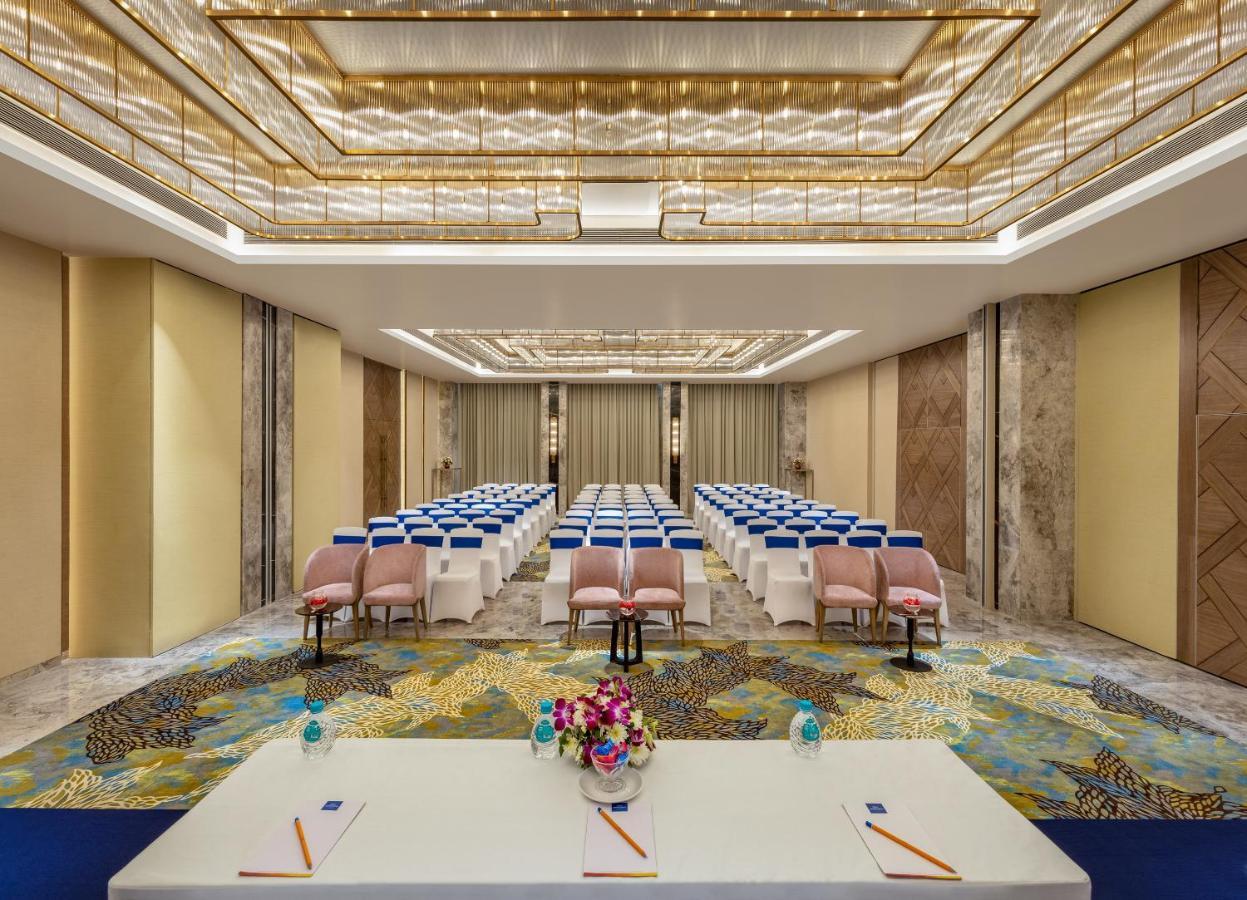 Bellevue Sarovar Premiere Junagadh Exterior foto